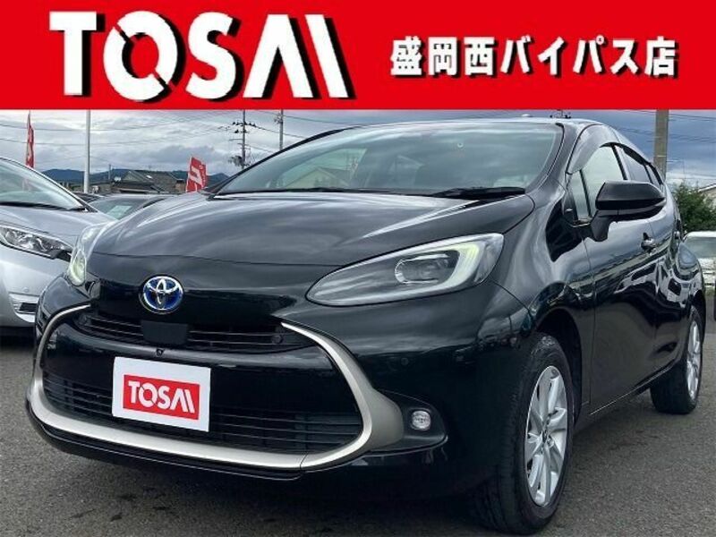 TOYOTA　AQUA