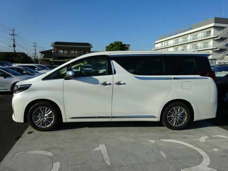 ALPHARD-9