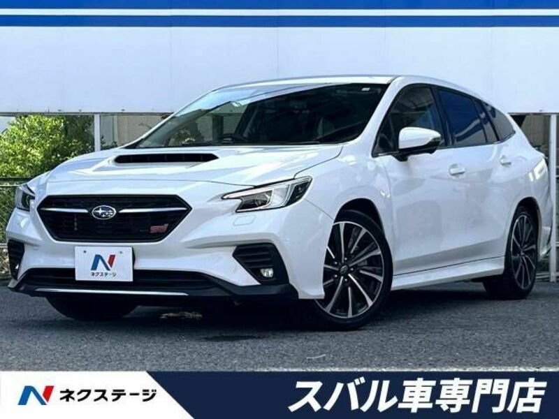 SUBARU　LEVORG