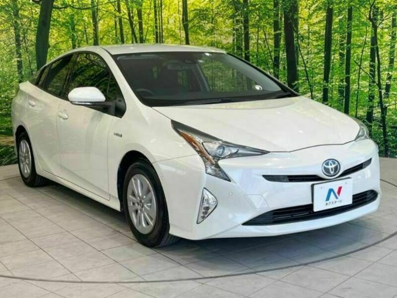 PRIUS-16