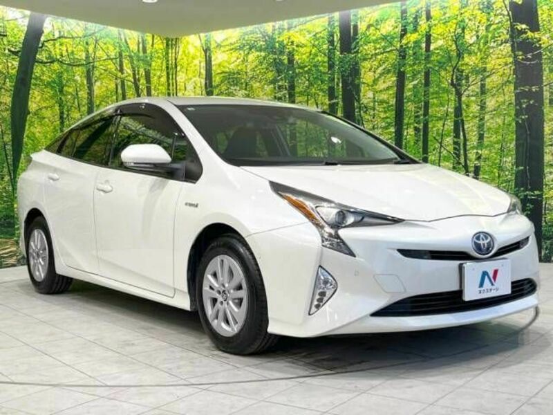 PRIUS-16