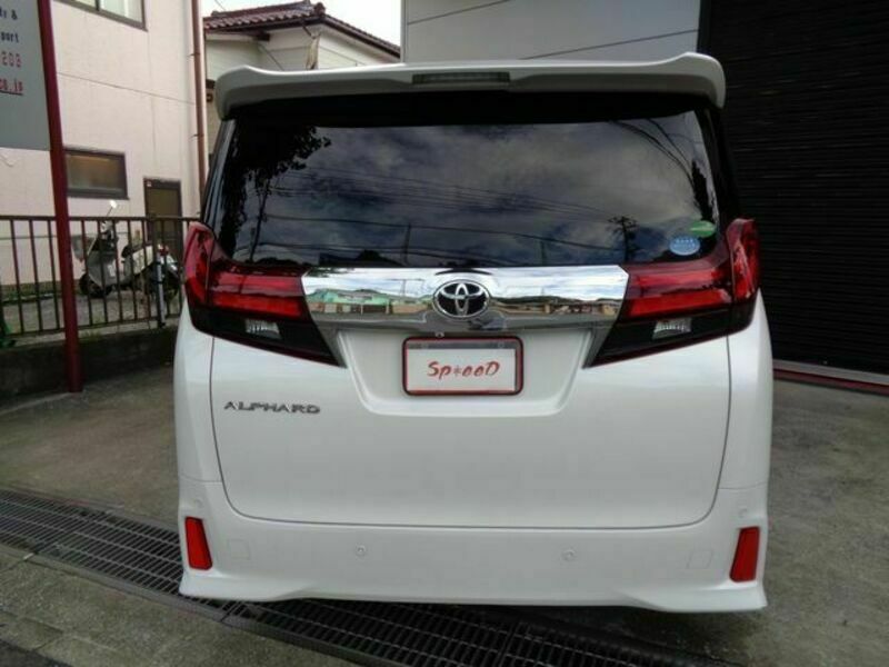 ALPHARD-9