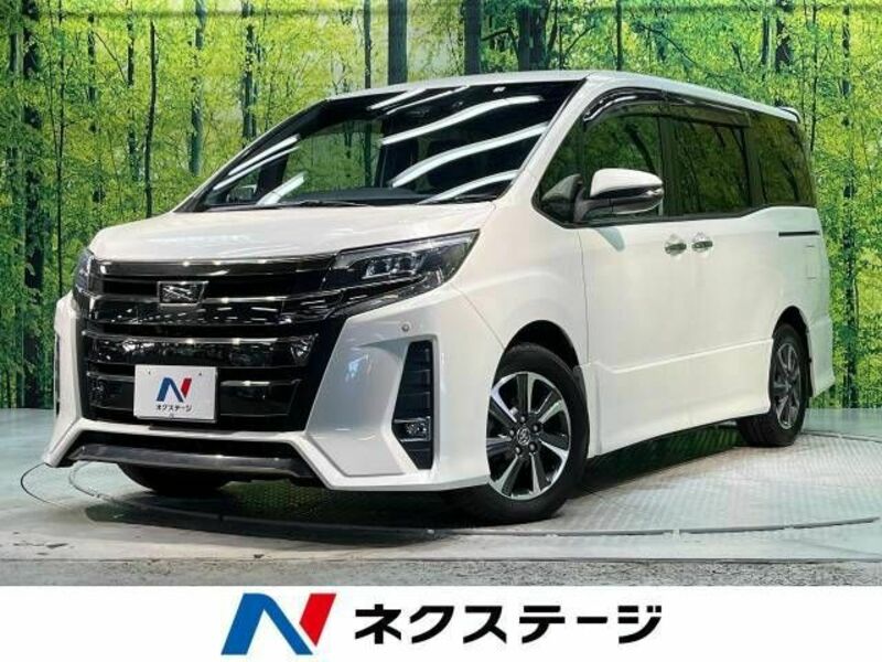 TOYOTA　NOAH