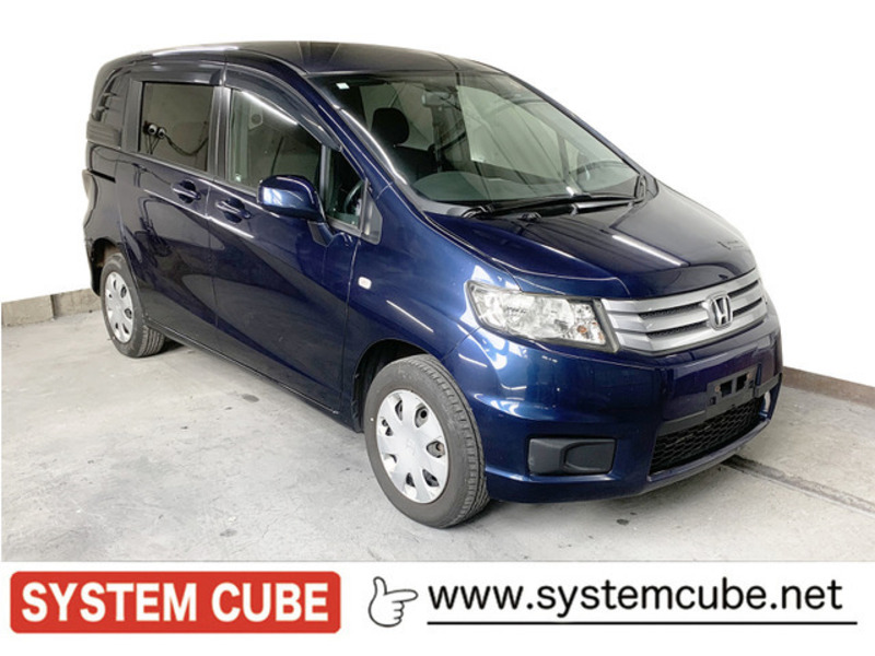 HONDA　FREED SPIKE