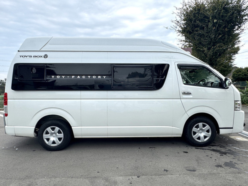 HIACE VAN-15