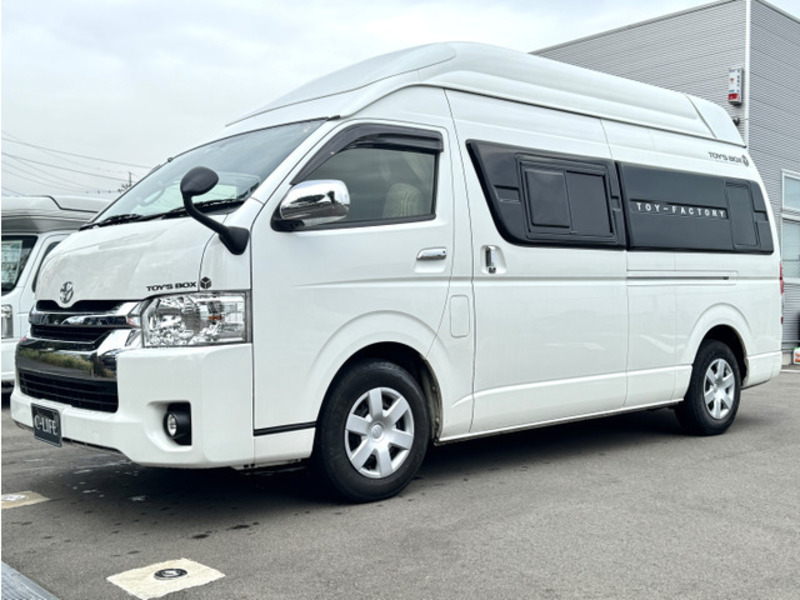 HIACE VAN-10