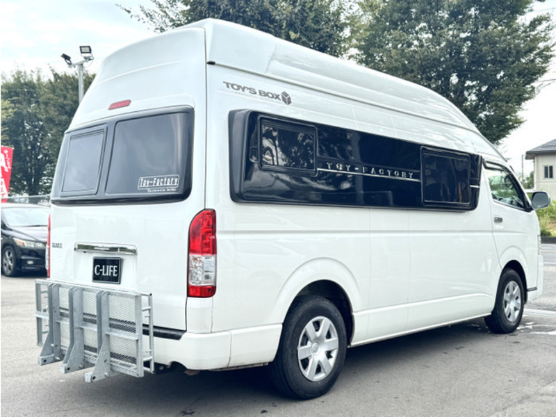 HIACE VAN-14