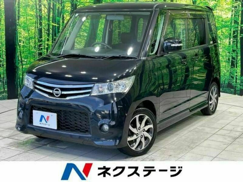 NISSAN　ROOX