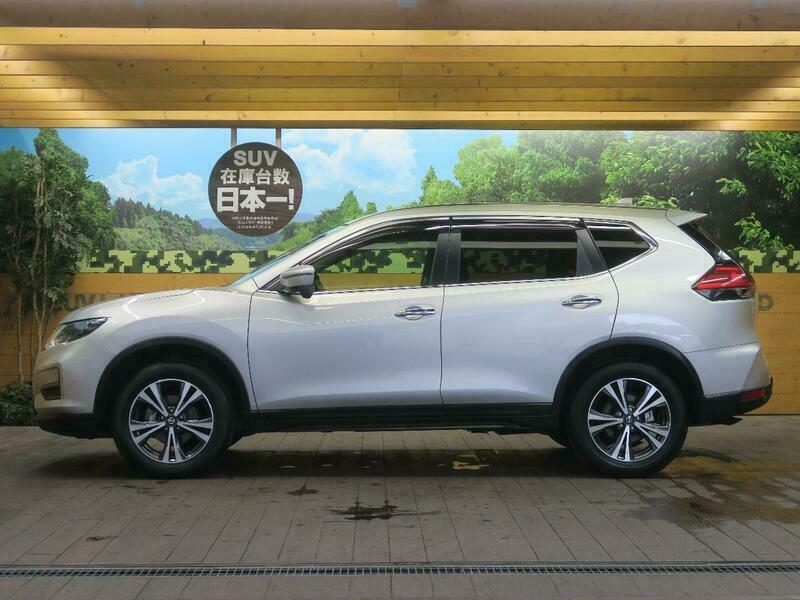 X-TRAIL-52