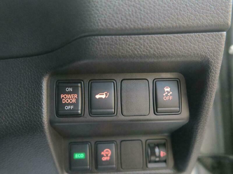X-TRAIL-42