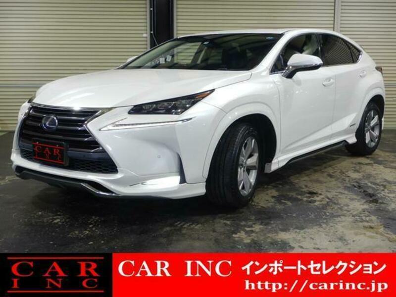 LEXUS　NX