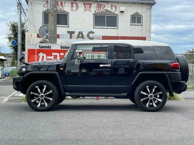 FJ CRUISER-4