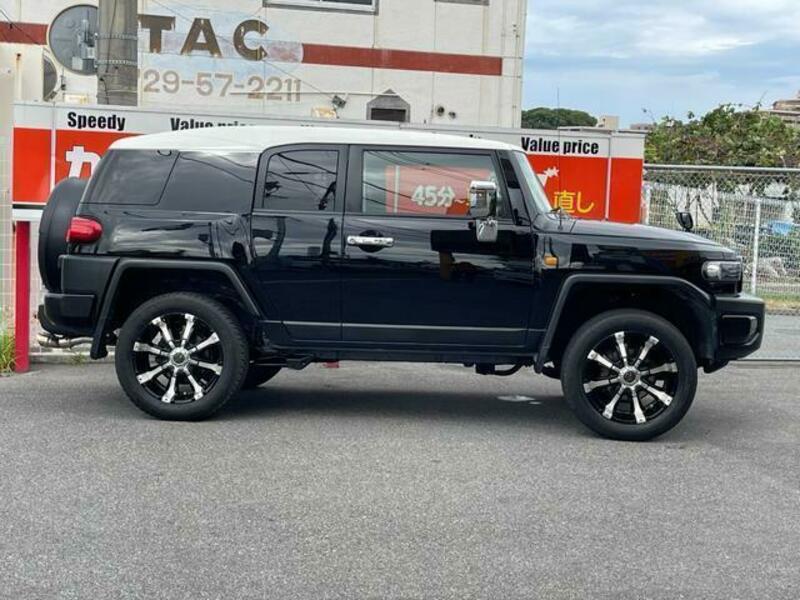 FJ CRUISER