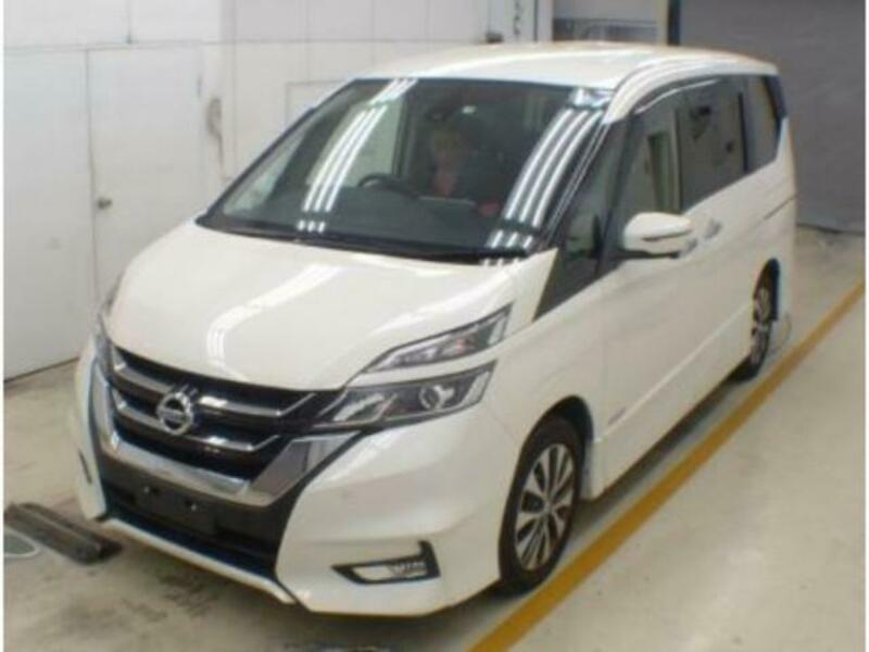 NISSAN　SERENA