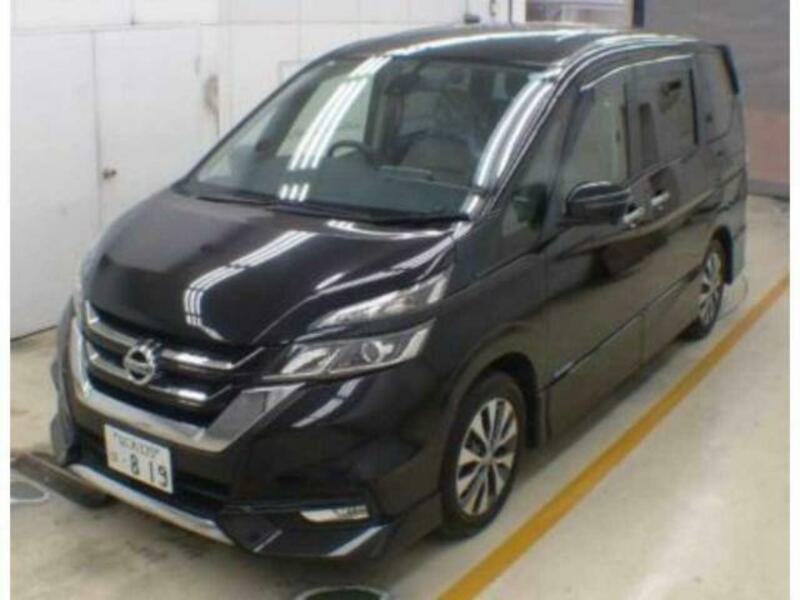 NISSAN　SERENA