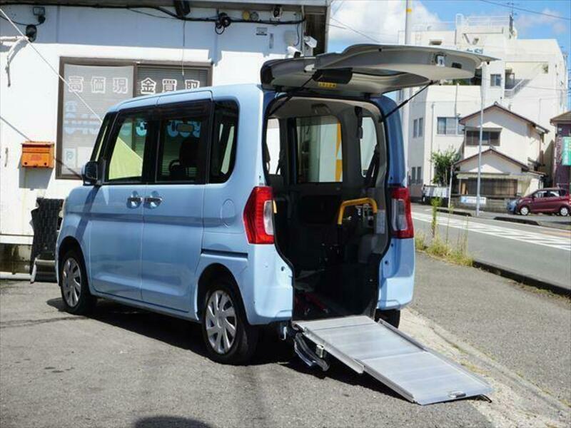 DAIHATSU　TANTO