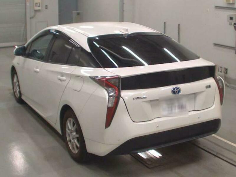 PRIUS-2