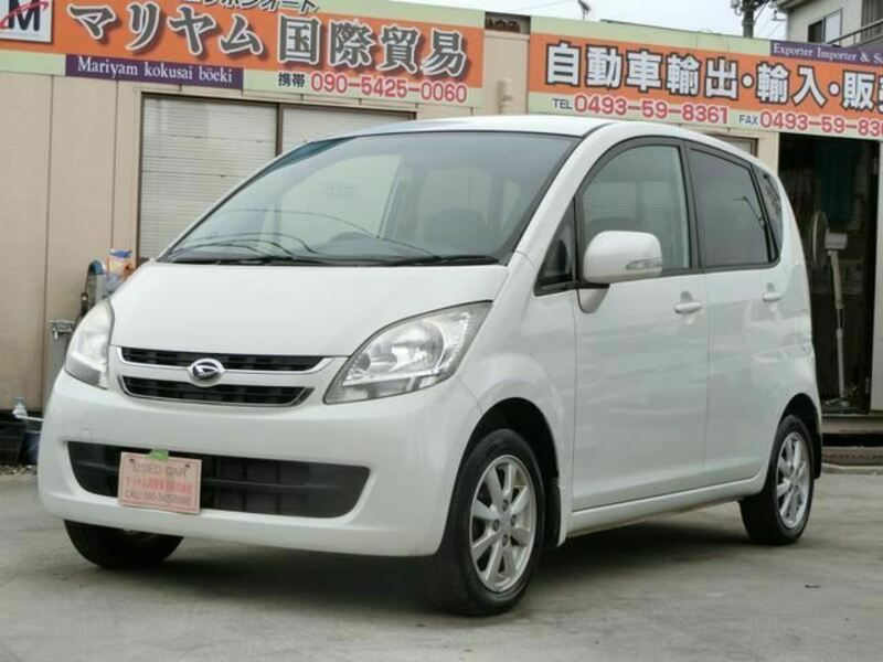 DAIHATSU　MOVE