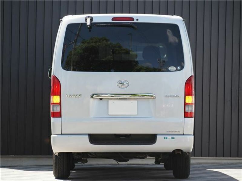 HIACE VAN-10