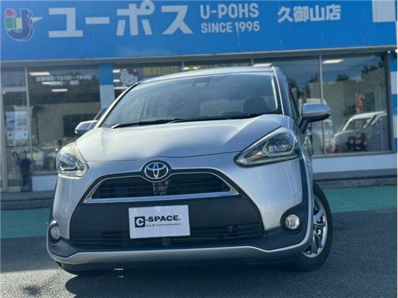 TOYOTA　SIENTA