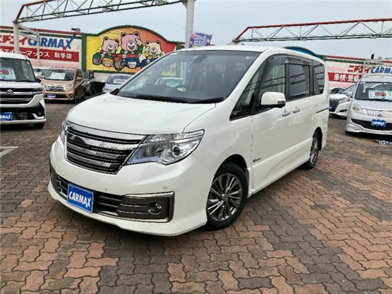 NISSAN　SERENA