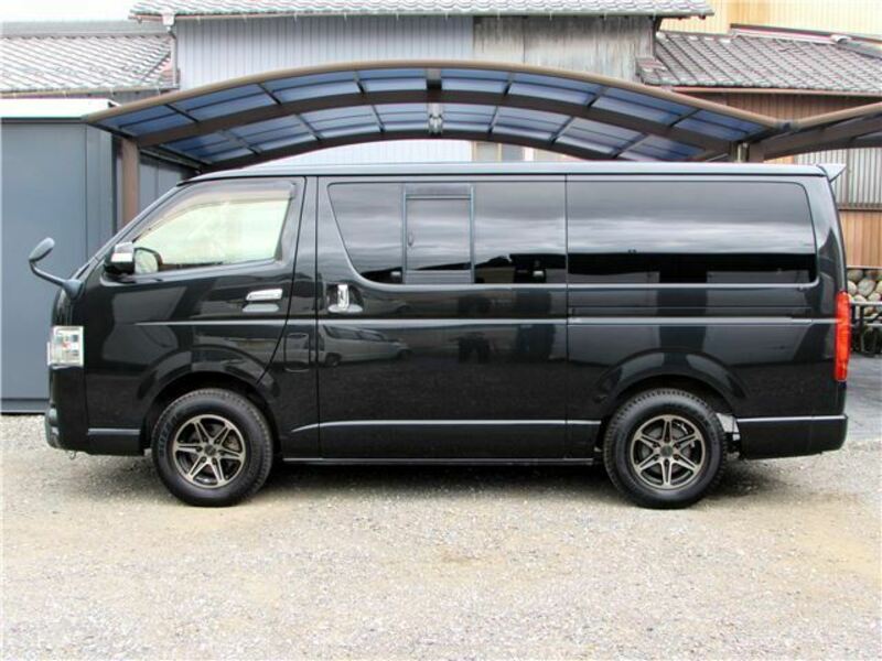 HIACE VAN-6