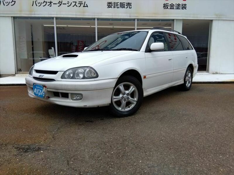 TOYOTA　CALDINA