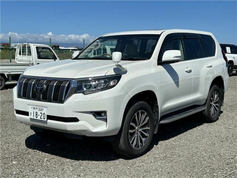 TOYOTA　LAND CRUISER PRADO