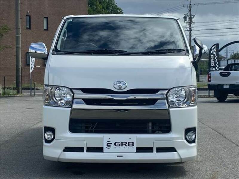 HIACE VAN-1