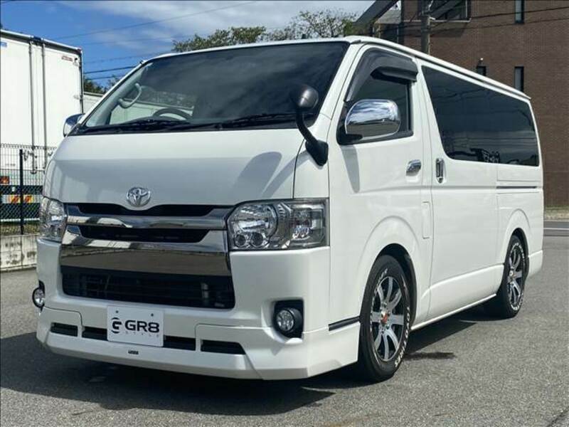 HIACE VAN-11