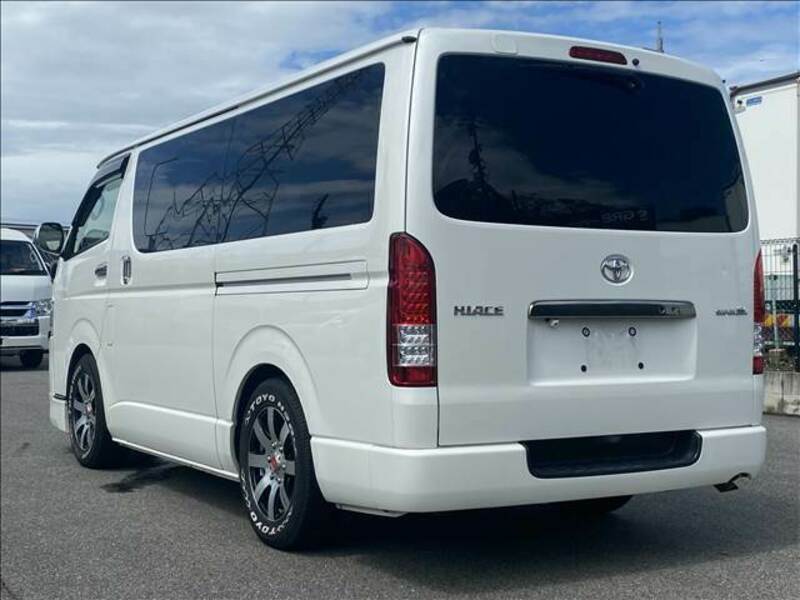 HIACE VAN-15