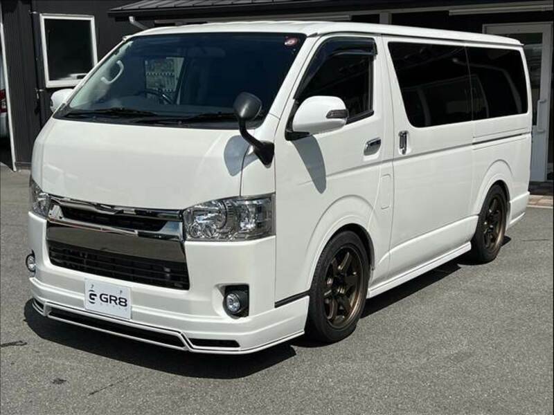 HIACE VAN-11