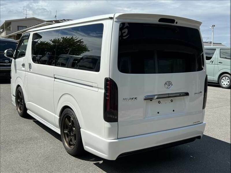 HIACE VAN-15