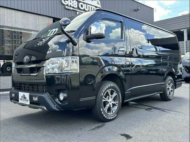 HIACE VAN-11