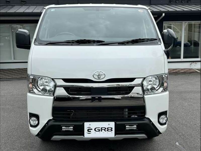 HIACE VAN-1