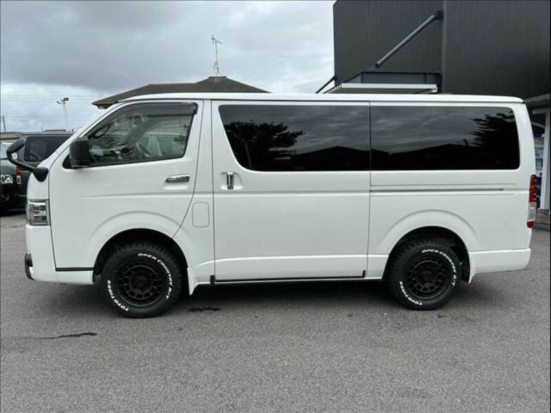 HIACE VAN-13