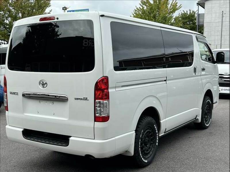 HIACE VAN-14