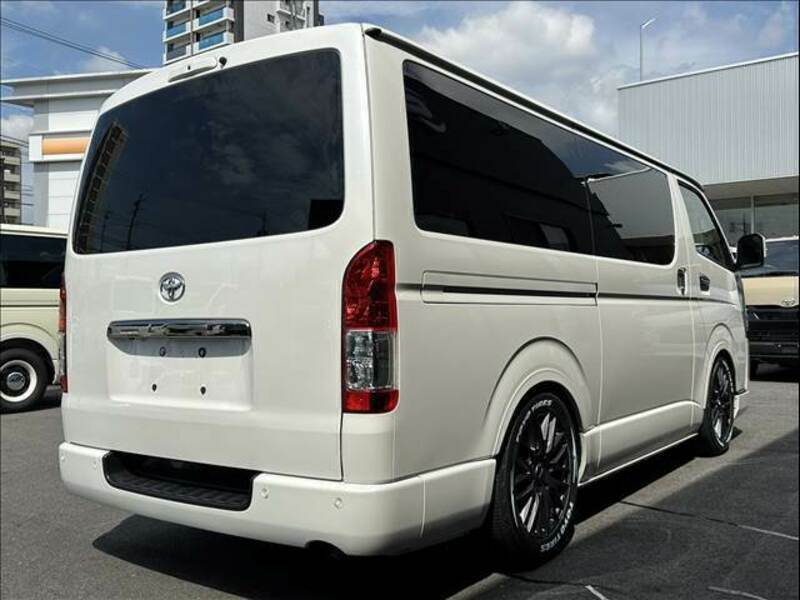 HIACE VAN-14