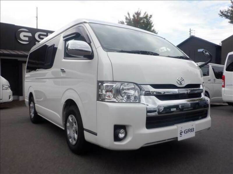 HIACE VAN-10