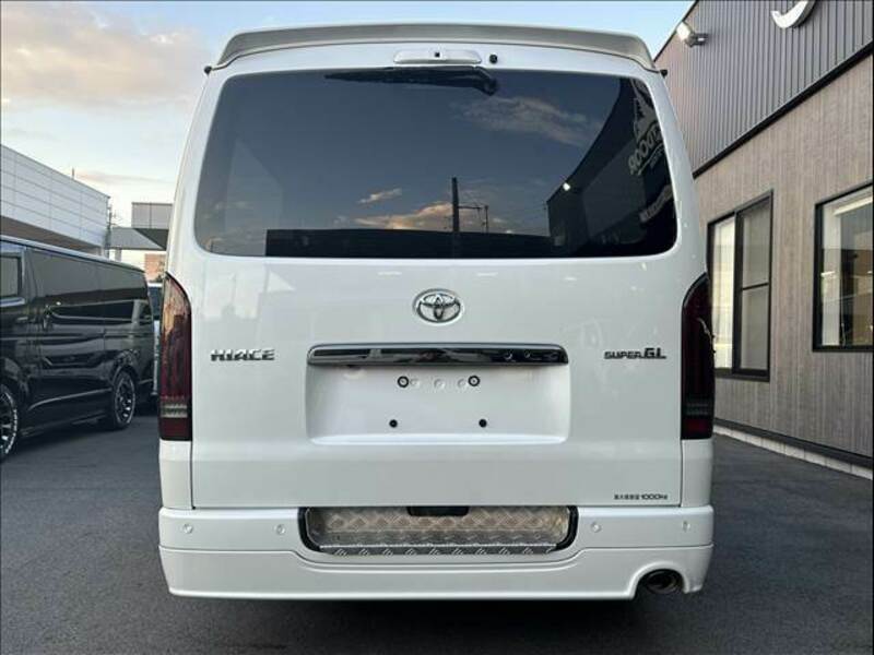 HIACE VAN-2