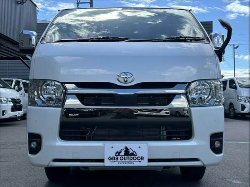 HIACE VAN-1