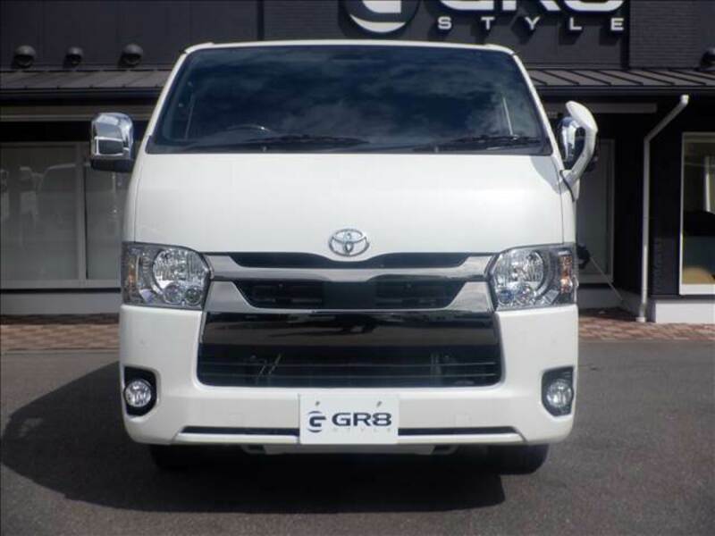 HIACE VAN-1