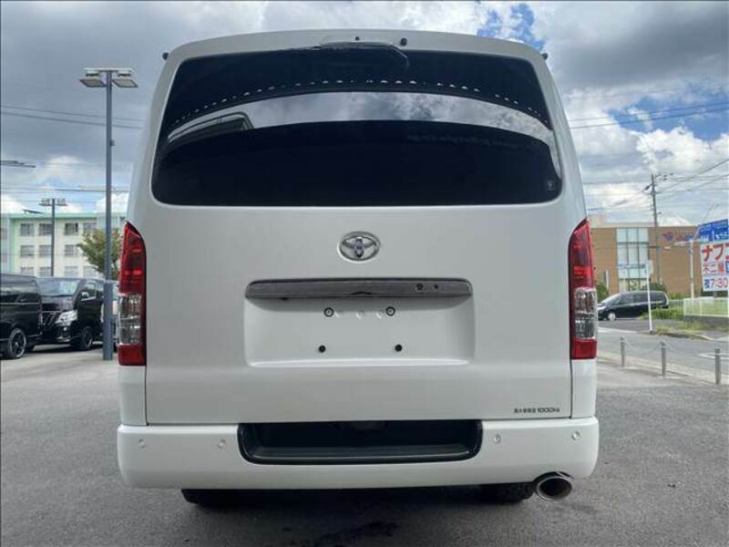 HIACE VAN-2