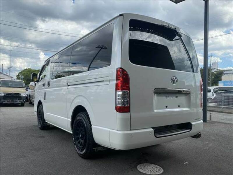 HIACE VAN-15