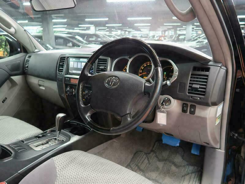 HILUX SURF