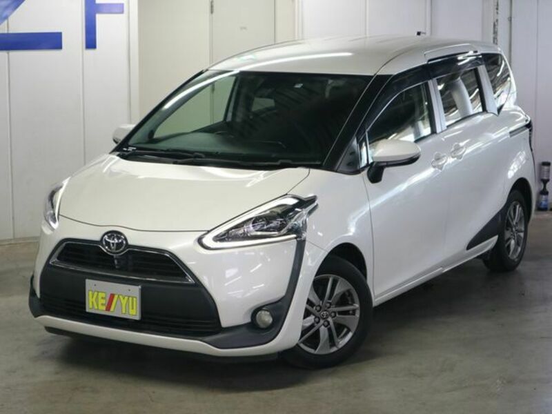 TOYOTA　SIENTA