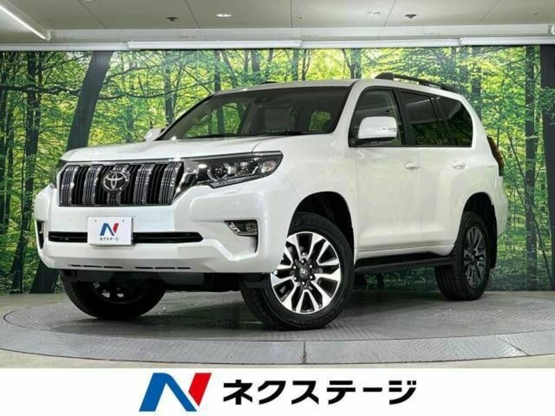 TOYOTA　LAND CRUISER PRADO