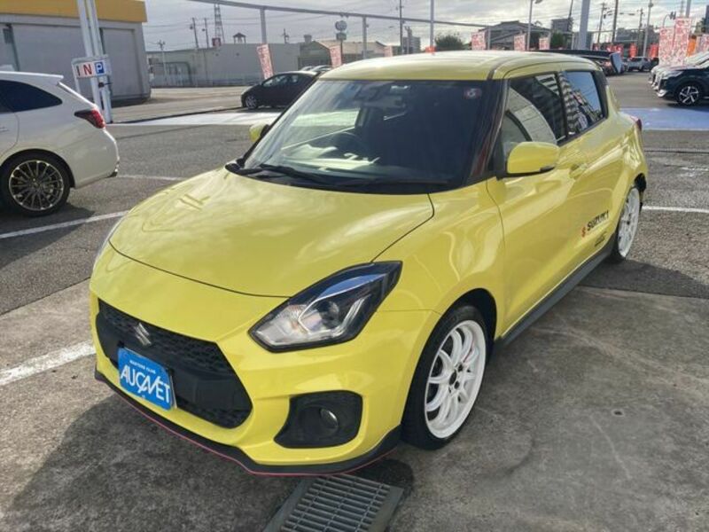 SUZUKI　SWIFT