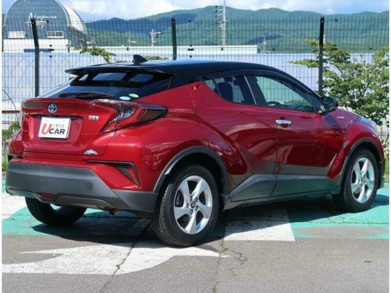 C-HR-4