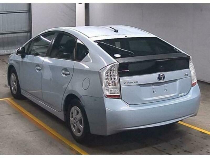 PRIUS-1